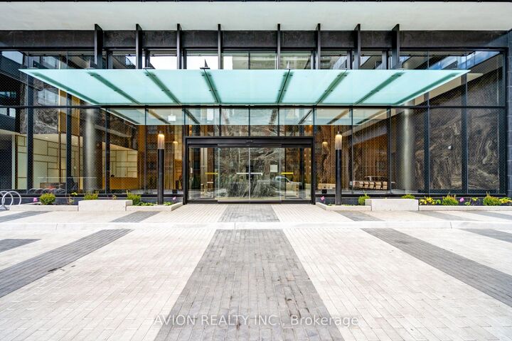 Property Photo:  117 Broadway Avenue 2512  ON M4P 1V3 