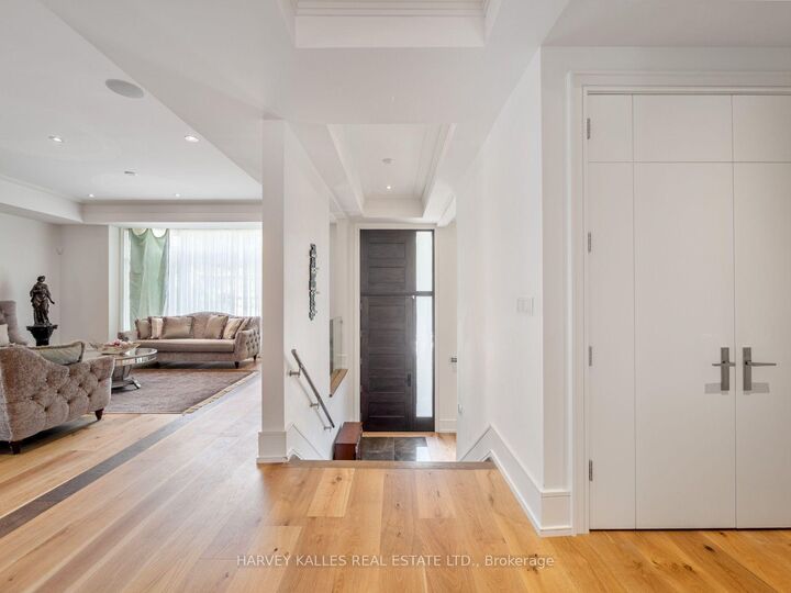 Property Photo:  267 Empress Avenue  ON M2N 3V2 