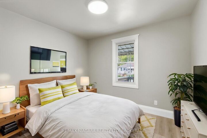Photo de la propriété:  422 Brunswick Street Upper  ON L8H 6S4 