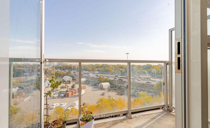 Property Photo:  120 Harrison Graden Boulevard 616  ON M2N 0H1 