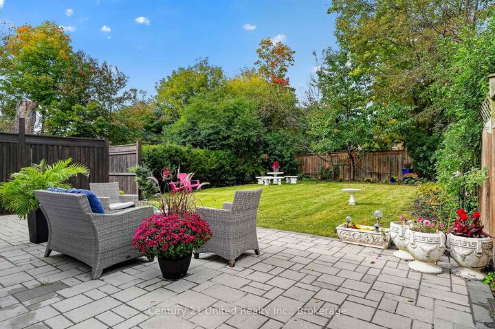 Property Photo:  108 James Street E  ON K9A 1H3 