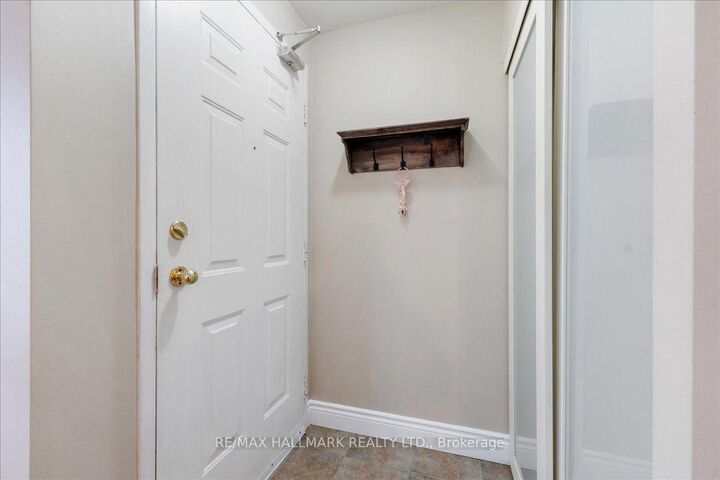 Property Photo:  4620 Guildwood Way 81  ON L5R 4H6 