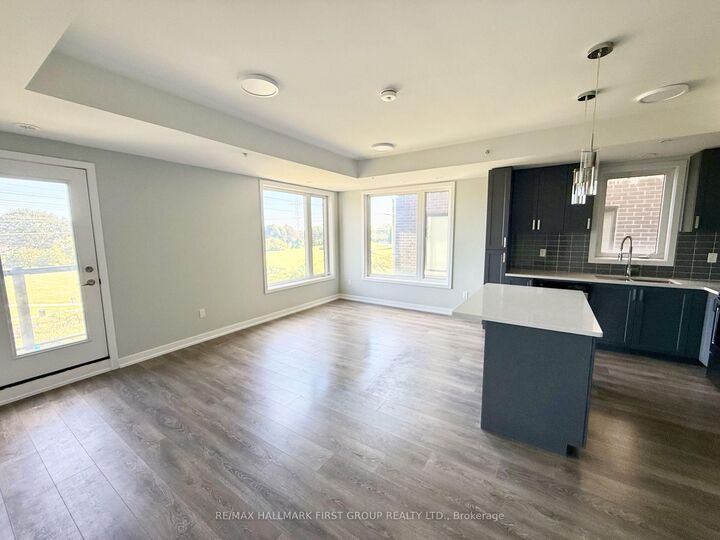 Property Photo:  1555 Kingston Road 318  ON L1V 0E9 