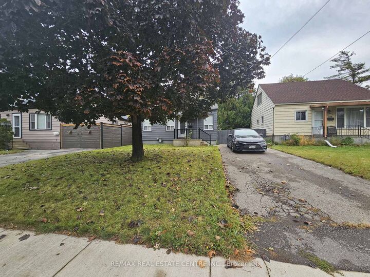 Property Photo:  352 Weir Street N  ON L8H 5G7 