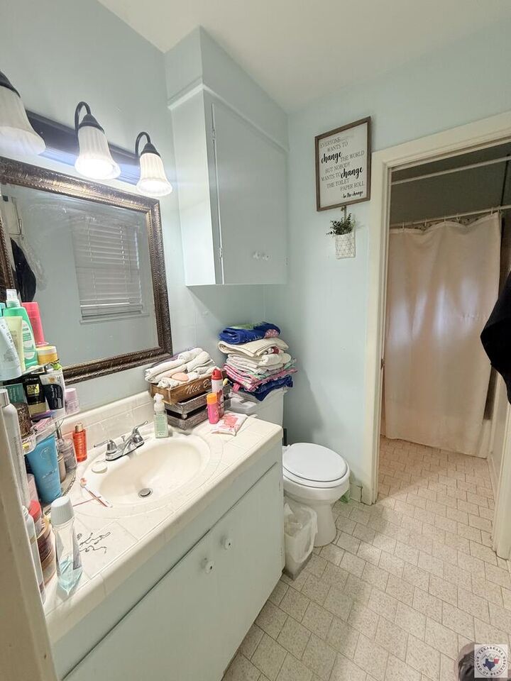 Property Photo:  3911 Potomac Ave  TX 75503 