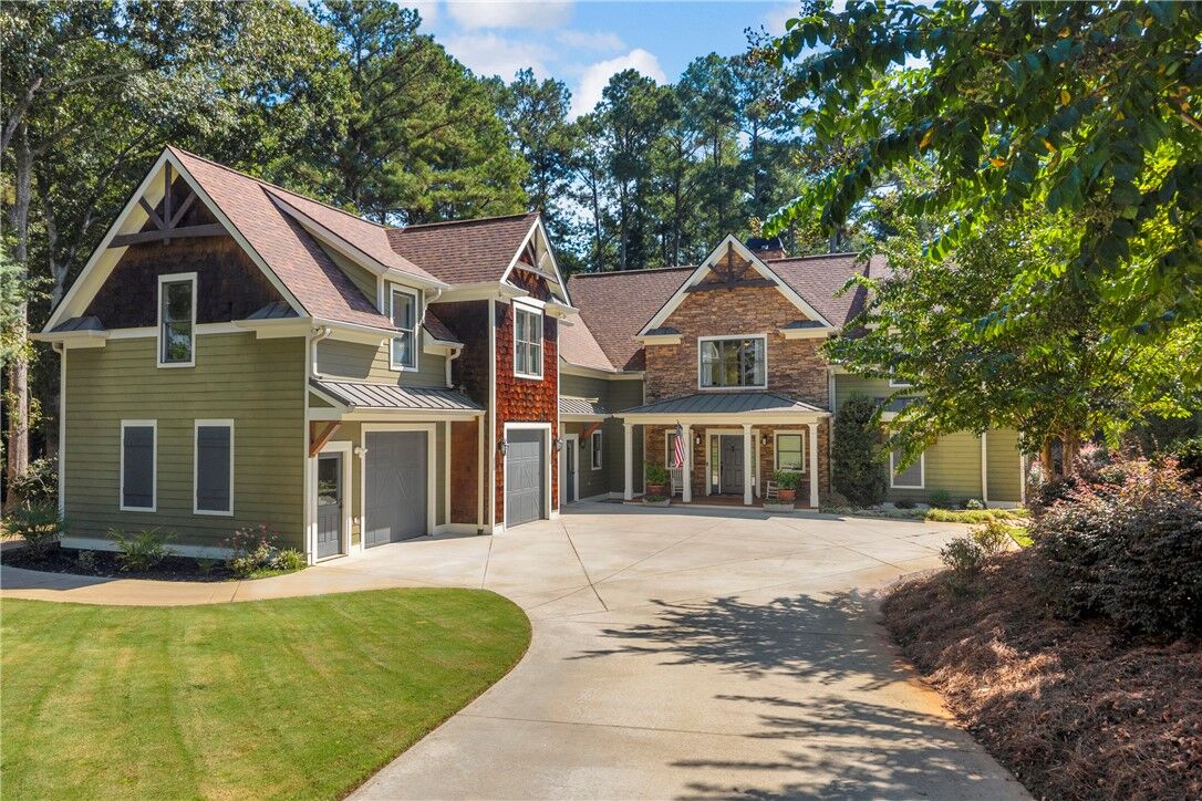 Property Photo: 209 & 212 Northlake Drive GA 30643