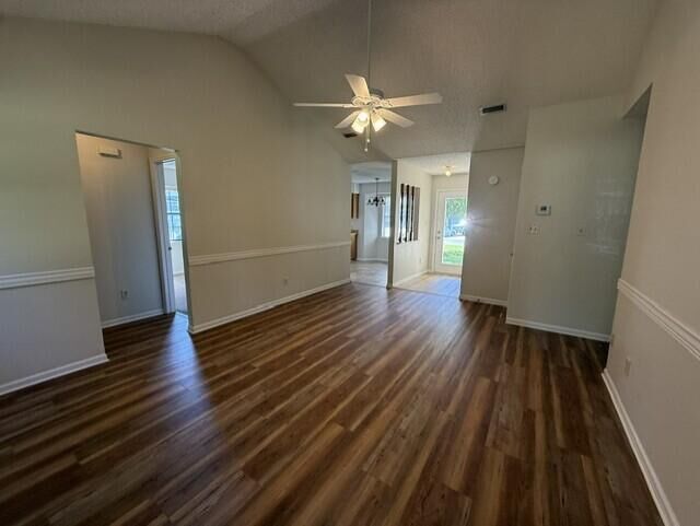 Property Photo:  908 Lakeside Drive  GA 31602 