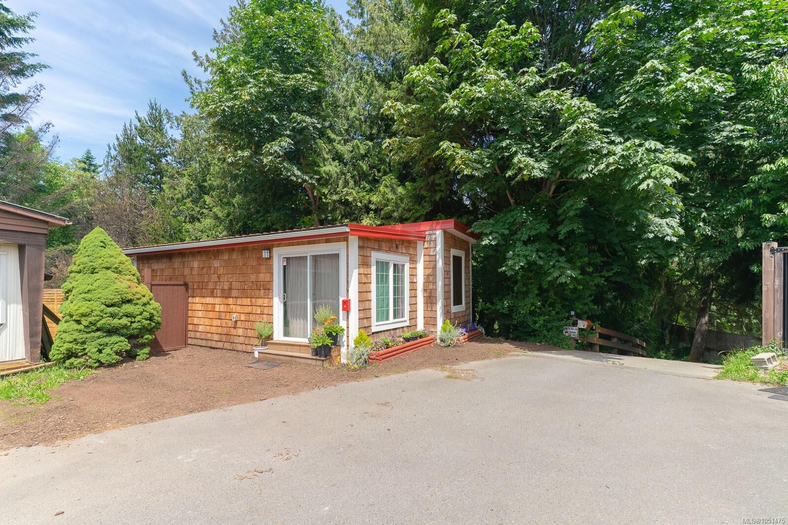 Property Photo: 4837 Roger St #14 BC V9Y 3Z1