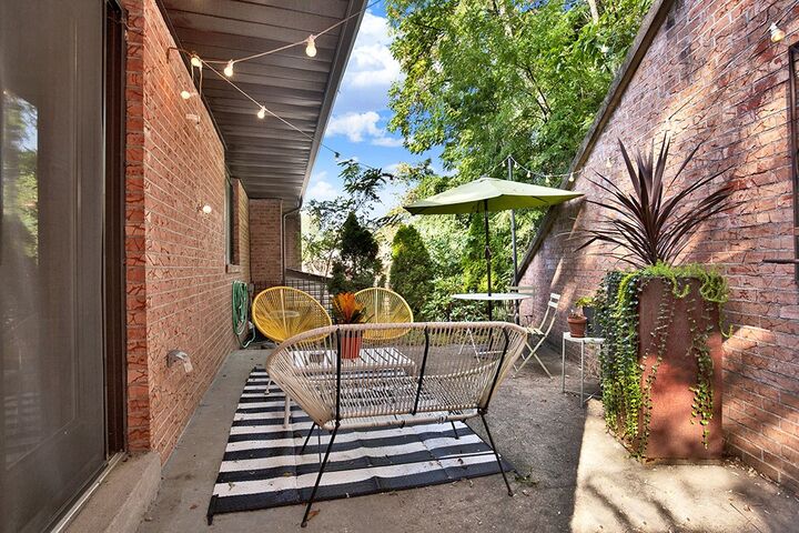 Property Photo:  101 Forest Ridge Dr  PA 15221 