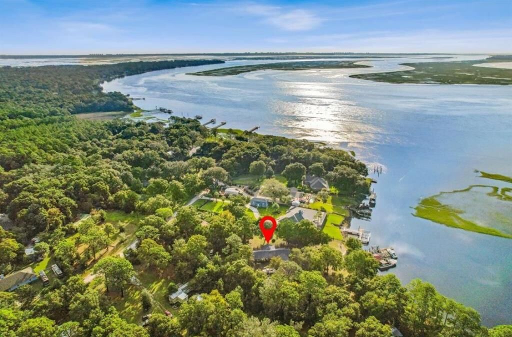 Property Photo:  95068 Cook Road  FL 32034 