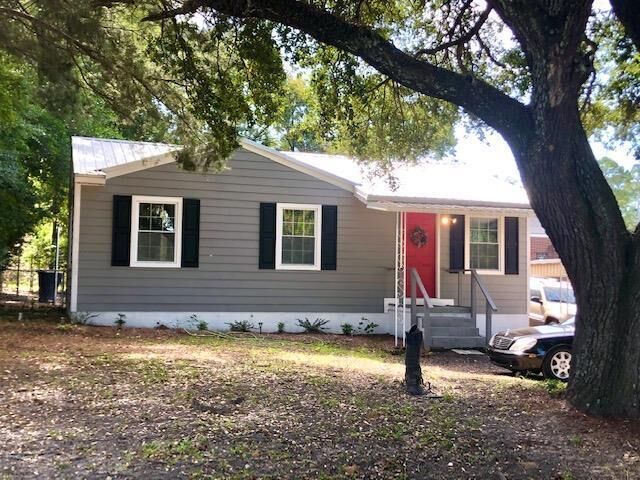 Property Photo: 634 Eleventh Ave GA 31701