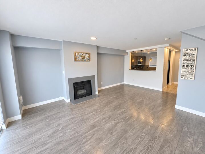 Property Photo:  2211 No. 4 Road 204  BC V6X 3X1 