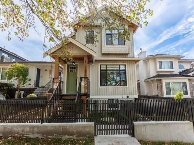 Property Photo:  32xx E 44th Avenue Basement  BC V5R 3B1 