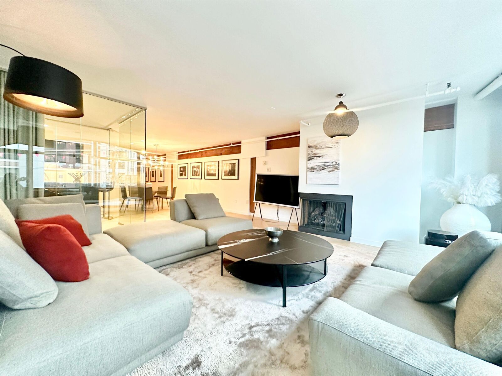 Property Photo:  550 Beatty Street 5-4  BC V6B 2L3 