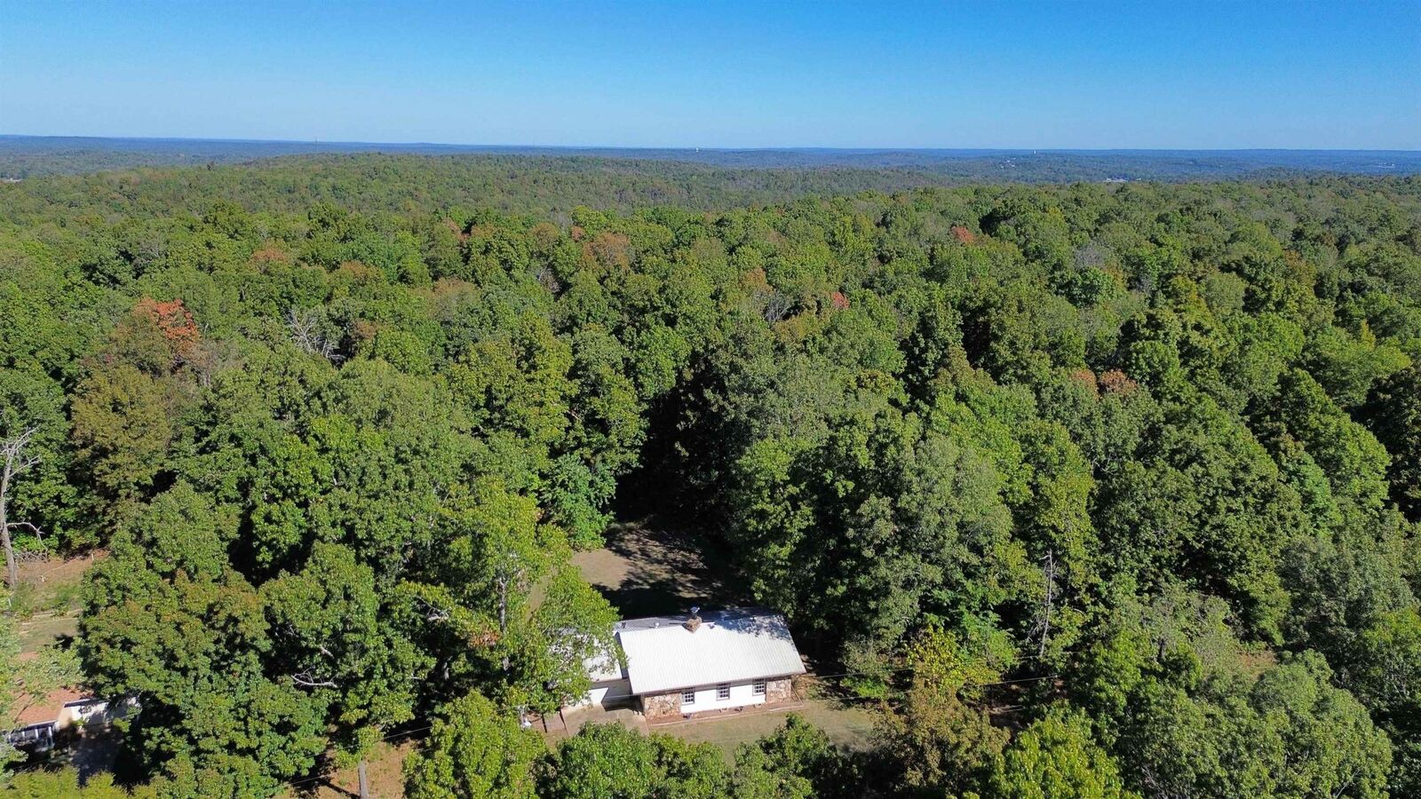 Property Photo: 6 Nooksa Drive AR 72529