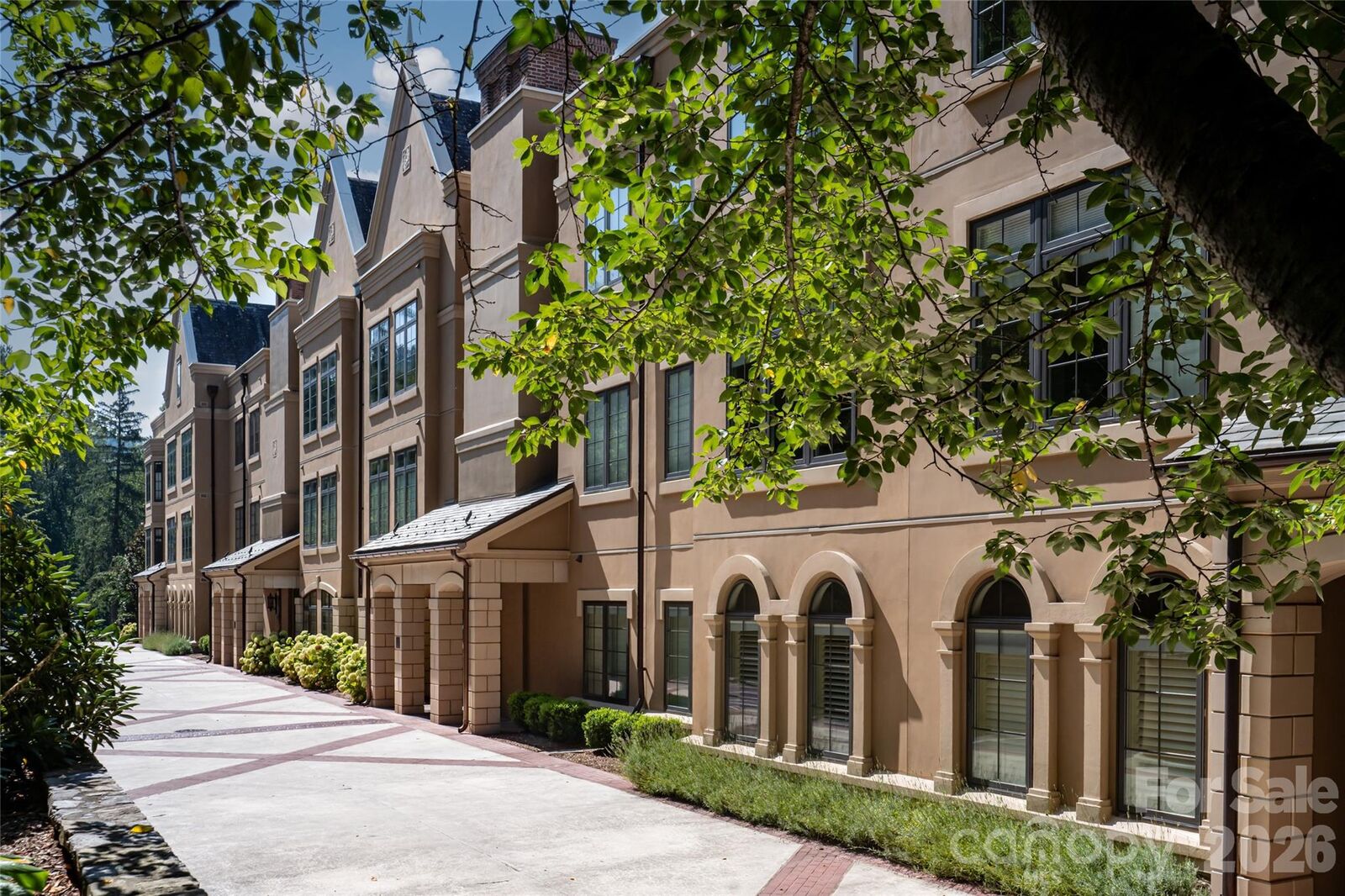 Property Photo:  288 Macon Avenue 201  NC 28804 