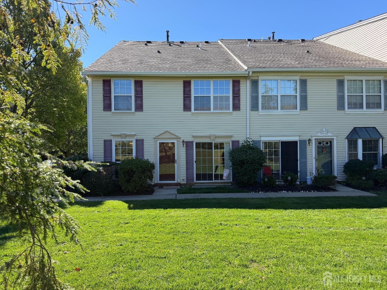 Property Photo:  41 Lehavre Court  NJ 08619 