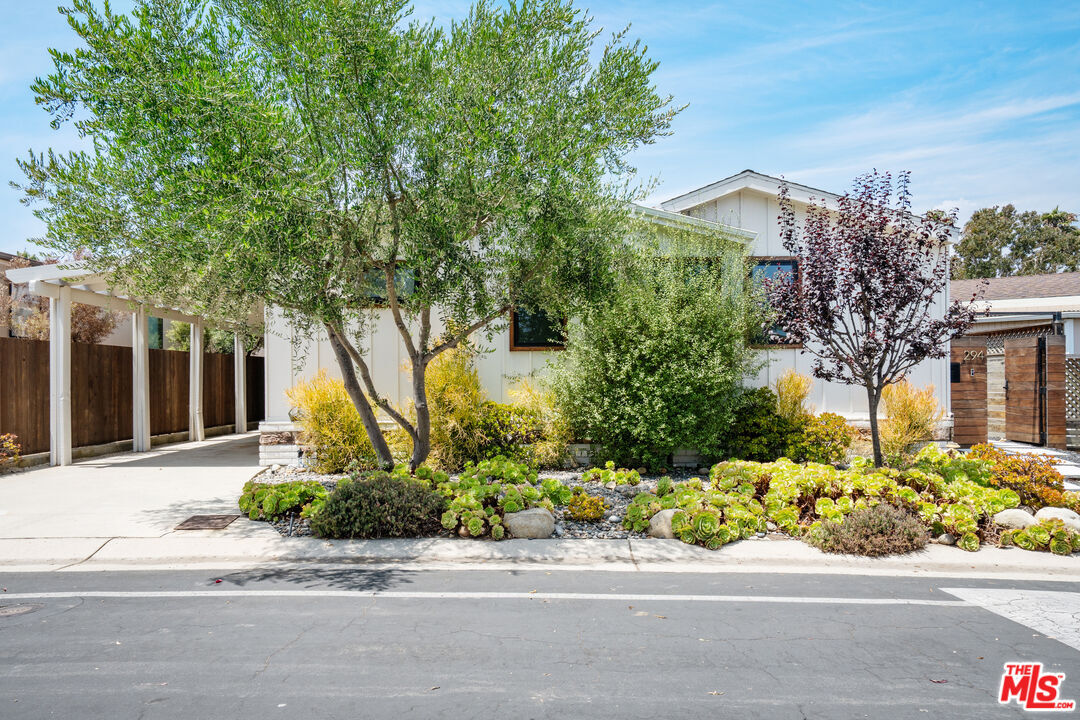 Property Photo:  29500 Heathercliff Rd, Unit 294  CA 90265 