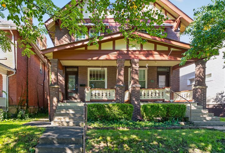 Property Photo: 2211 N 4th Street OH 43201