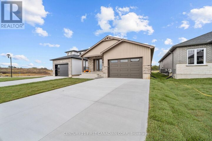 Property Photo:  29 Sheldabren Street  ON N0M 1A0 
