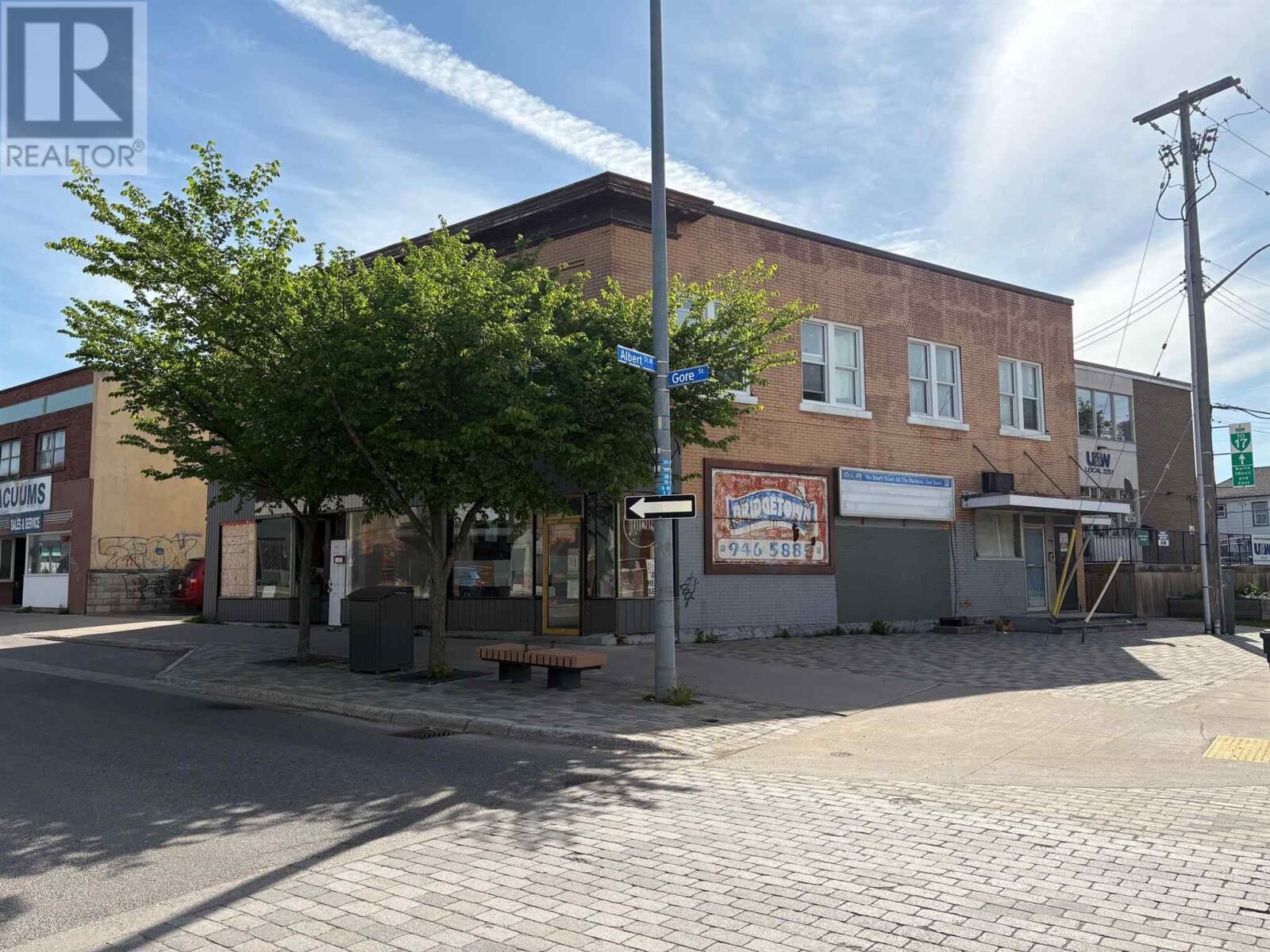 Property Photo:  146 Gore St  ON P6A 1M2 