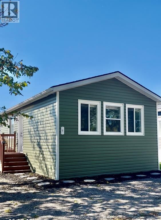 Property Photo:  11408 County Rd 46 Mobile #9  ON N0P 1J0 