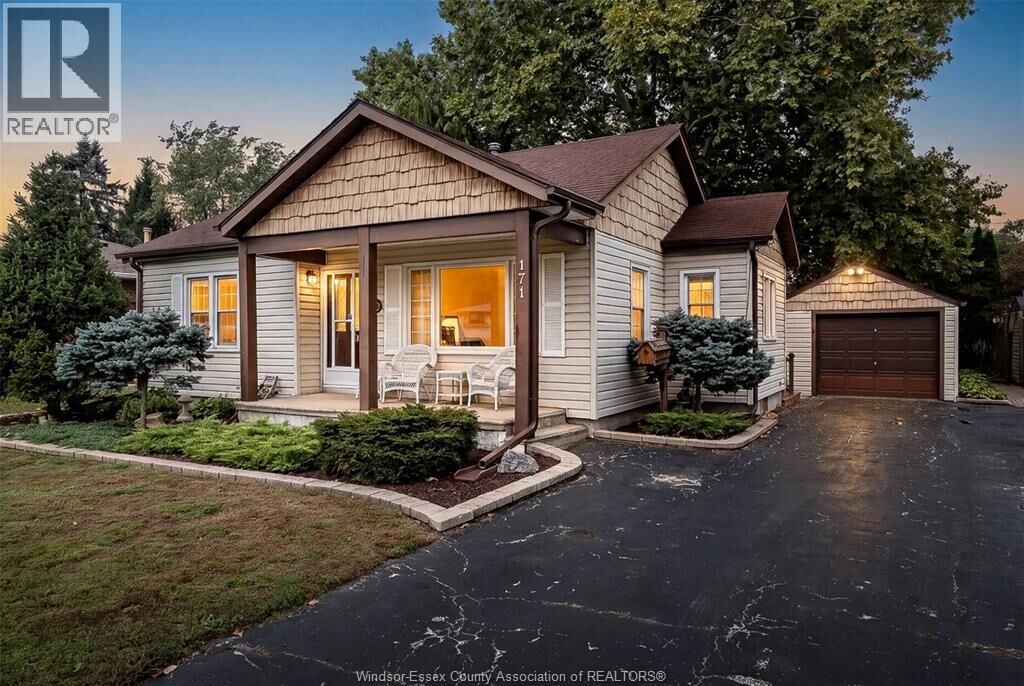 Property Photo:  171 Maple  ON N9J 1N7 