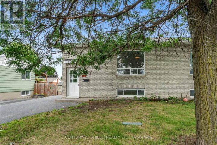 Property Photo:  1011 Adolphus Street  ON K6H 3V1 