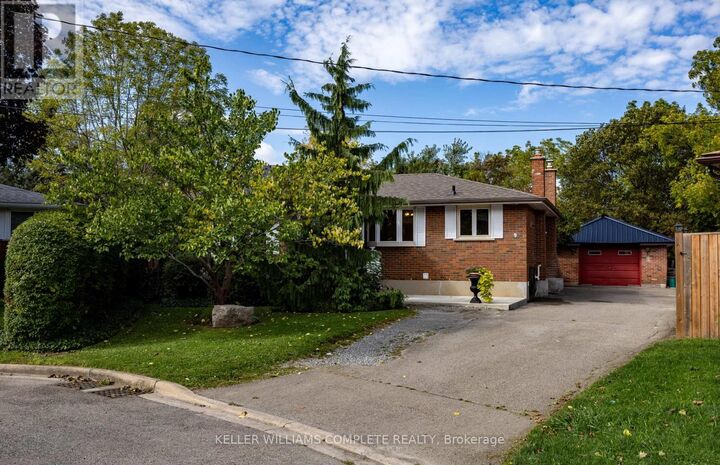 Property Photo:  9 Glen Avenue  ON L2S 1L2 