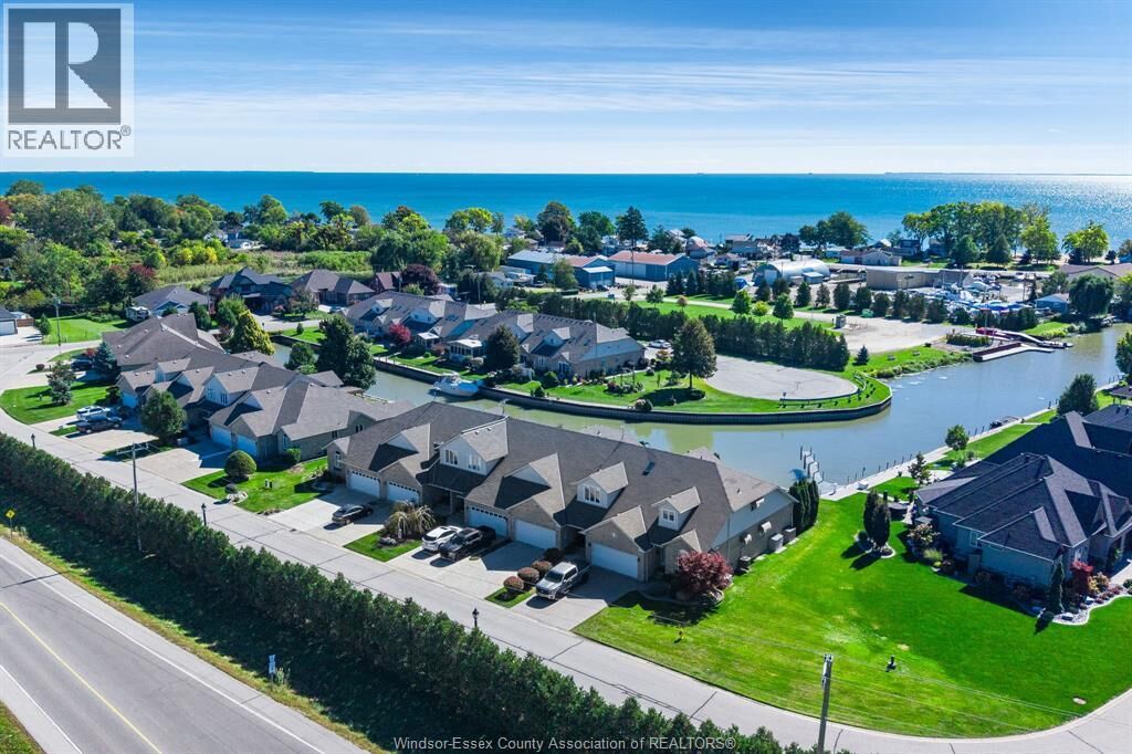 Property Photo:  23 Montego Bay  ON N9Y 4E7 