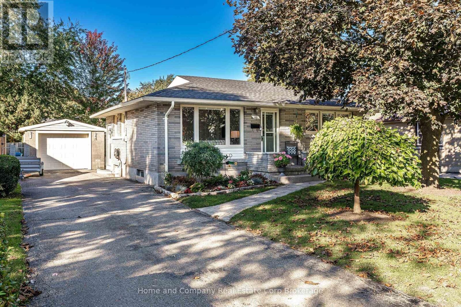 Property Photo:  148 Strachan Street  ON N5A 2B3 