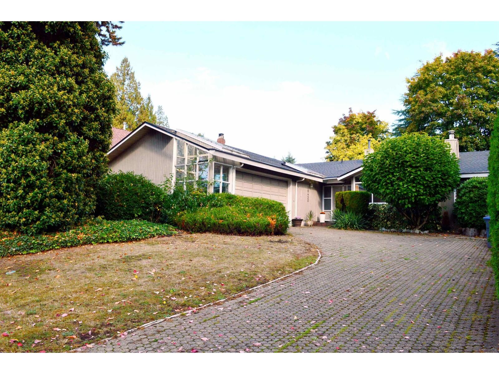 Property Photo:  10430 Fraserglen Drive  BC V4N 1T5 