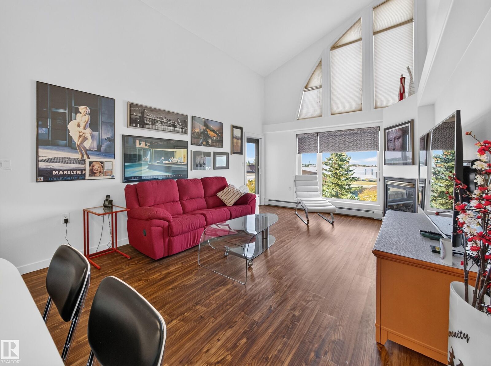 Property Photo:  200 Bethel Drive 404  AB T8H 2C5 