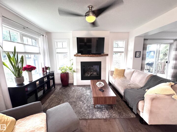 Property Photo: 7004 97 Street NW AB T6E 3K1