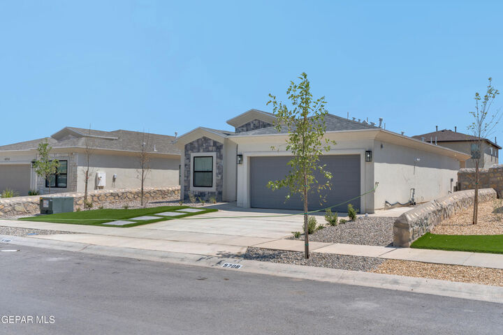 Property Photo:  5664 Desert Calico Avenue  TX 79934 