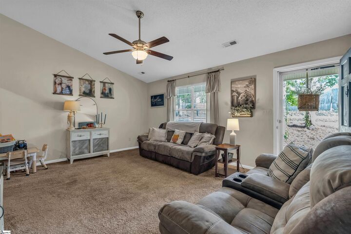 Property Photo:  163 Old Petrie Road  SC 29302 