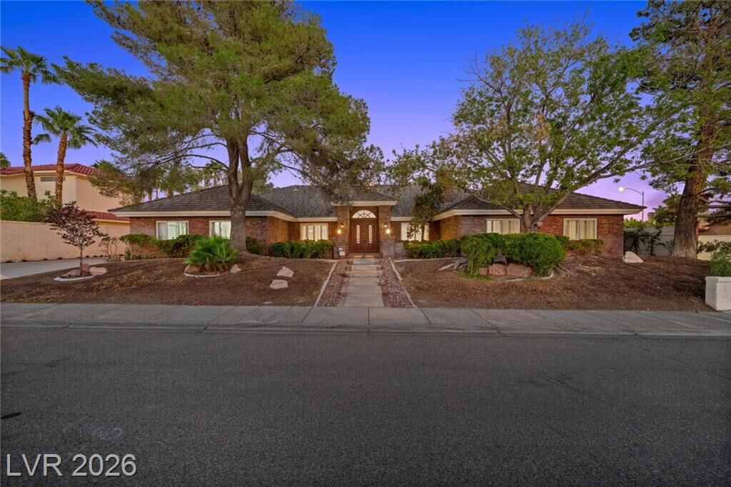 Property Photo:  2130 Diamond Bar Drive  NV 89117 