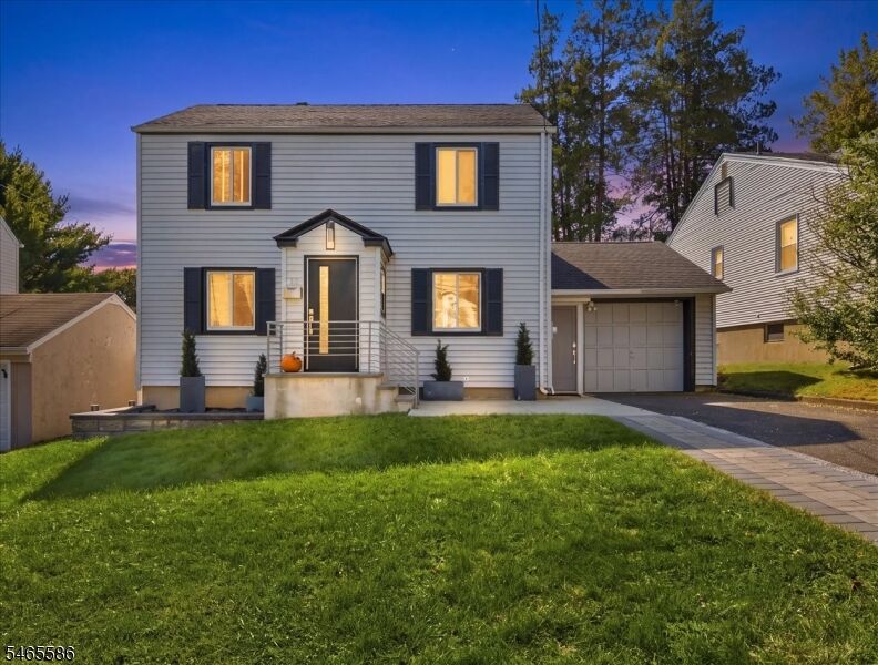 Property Photo:  12 Nutwold Ave  NJ 07052 