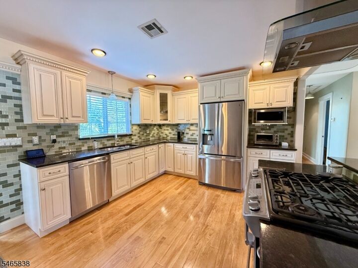 Property Photo:  15 Hazel St  NJ 07035 