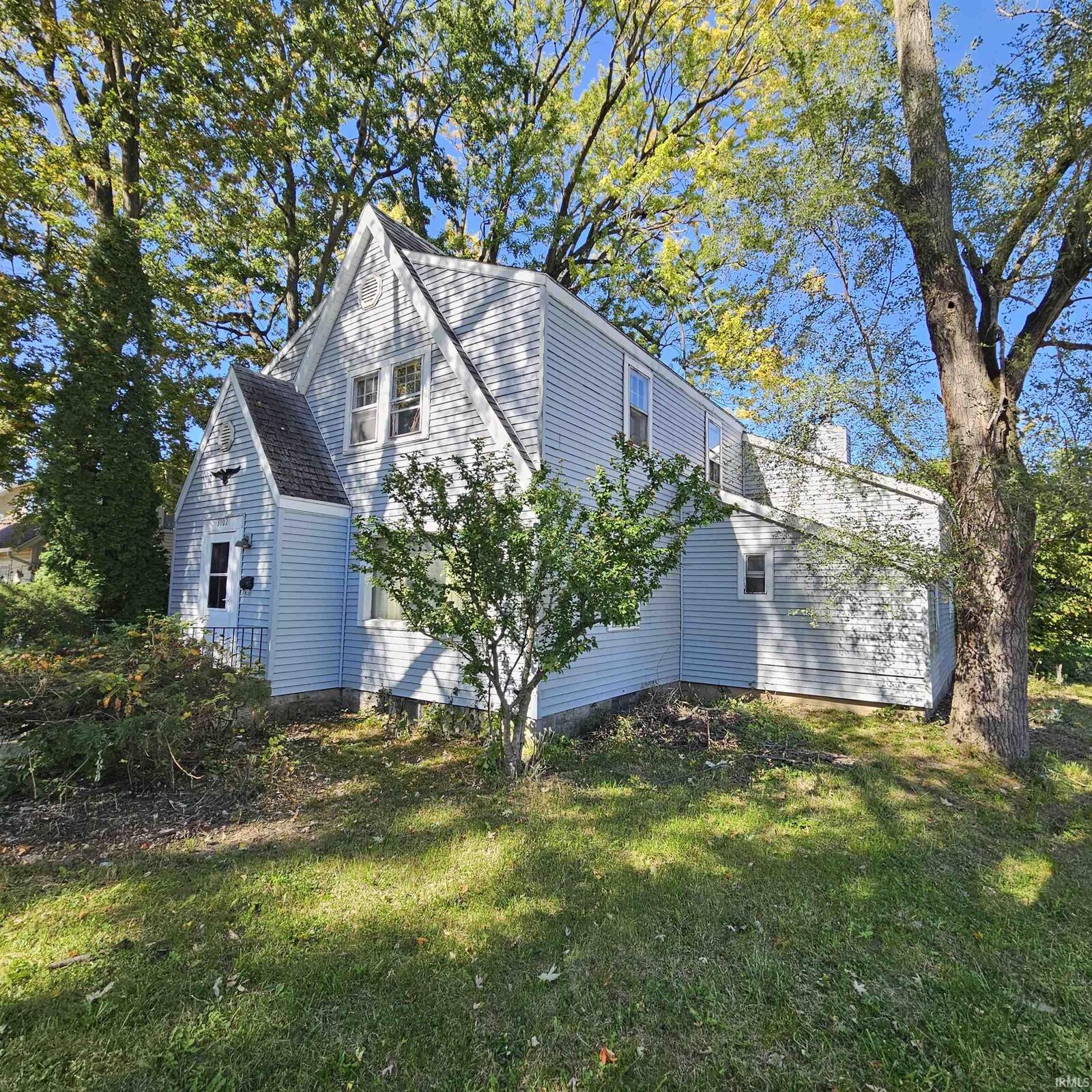 Property Photo:  3102 McArthur Drive  IN 46809 