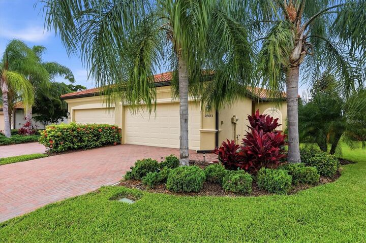 Property Photo: 24033 Canterwood Way FL 34293