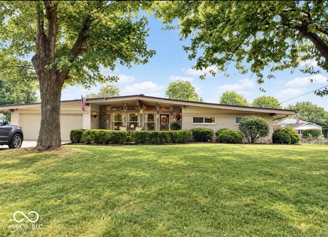 Property Photo: 8223 S Talbott Avenue IN 46227