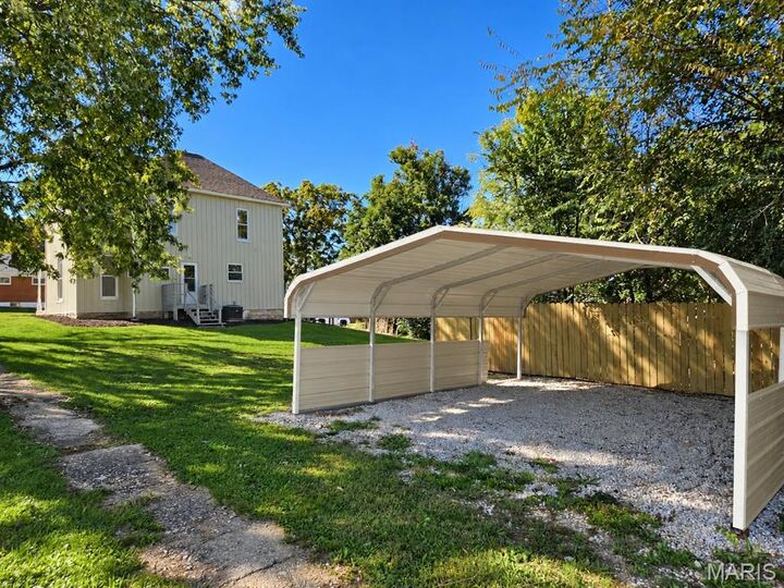 Property Photo:  404 W Olive Street  MO 63461 