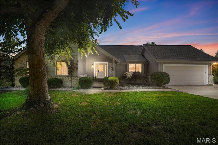Property Photo: 2508 Peppermill Lake Court MO 63005