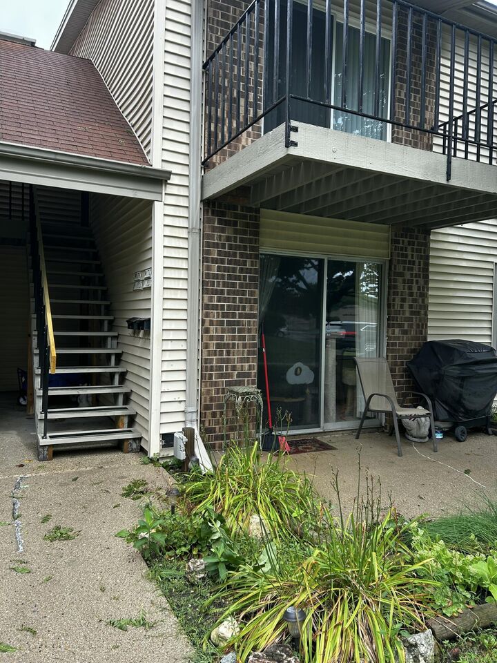 Property Photo: W170n11521 Armada Dr WI 53022