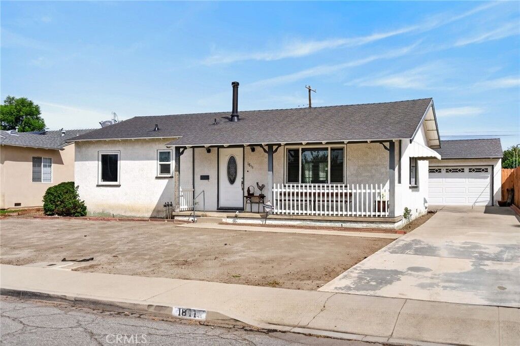 Property Photo:  1811 James Place  CA 91767 