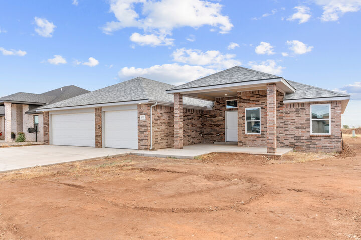 Property Photo:  3717 Garden Terr  NM 88101 