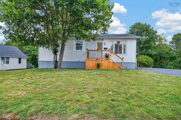 Property Photo:  41 Windsor Street Street  NS B1S 2K4 