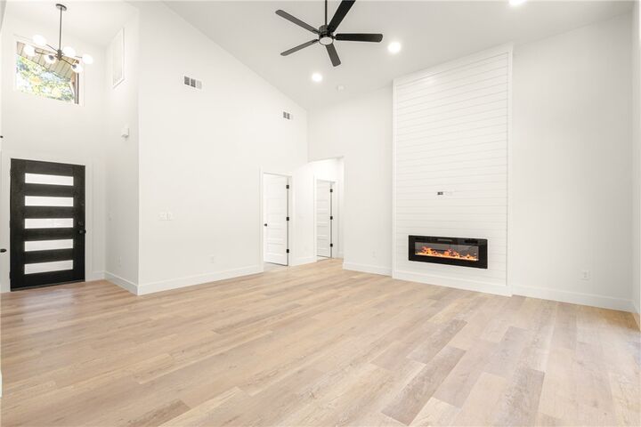 Property Photo:  68 Granshire Drive  AR 72714 