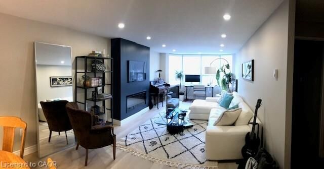 Property Photo:  35 Green Valley Drive 502  ON N2P 2A5 